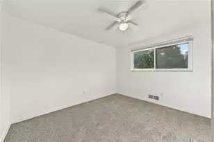 530 Niagara Dr, North Huntingdon, PA 15642 - Photo 16