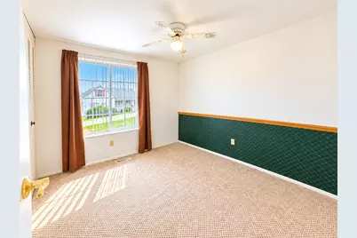 245 Mechanic St, Kirby - Mount Morris, PA 15349 - Photo 14