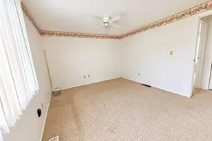 245 Mechanic St, Kirby - Mount Morris, PA 15349 - Photo 12