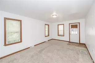 1717 1/2 5th Ave Ext, Manor Township, PA 16226 - Photo 12