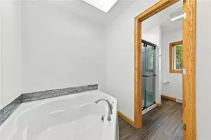 909 Clayton Dr, Hempfield Township, PA 15601 - Photo 26