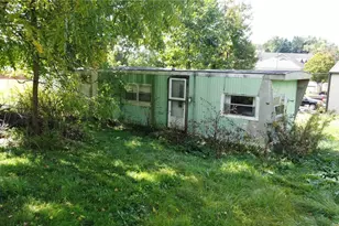 275 S Duffy Rd, Twp of But NW, PA 16001 - Photo 8