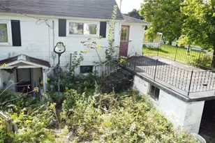 275 S Duffy Rd, Twp of But NW, PA 16001 - Photo 6
