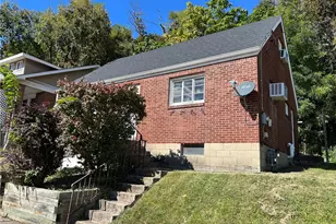475 E 7th Ave, Tarentum, PA 15084 - Photo 2