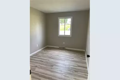 717 Monroe Ave, Brownsville, PA 15417 - Photo 16