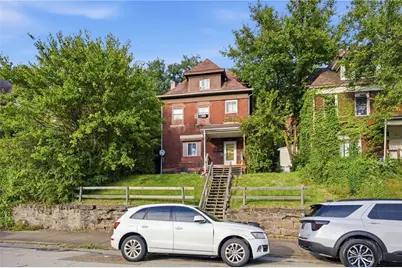 638 Airbrake Ave, Wilmerding, PA 15148 - Photo 2