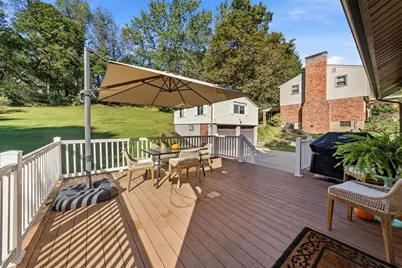 9735 McCutcheon Ave, Pittsburgh, PA 15237 - Photo 28