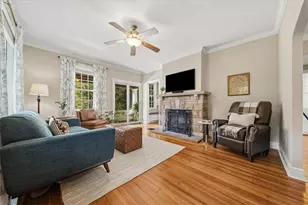 9735 McCutcheon Ave, Pittsburgh, PA 15237 - Photo 2