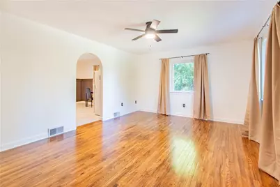 621 S Gossler Hill Road, Allegheny Township, PA 15656 - Photo 2