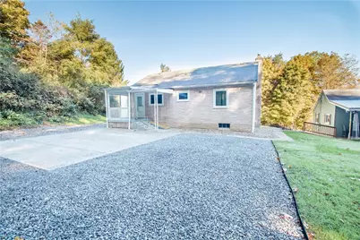 621 S Gossler Hill Road, Kiskiminetas Township, PA 15656 - Photo 2