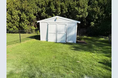 619 S Mercer Avenue, Hermitage, PA 16148 - Photo 8