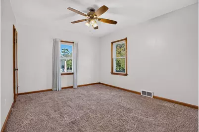 642 Dewey Avenue, Bridgeville, PA 15017 - Photo 12