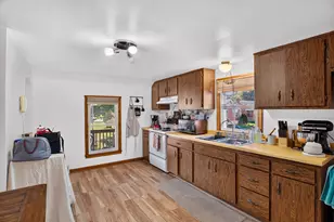 642 Dewey Ave, Bridgeville, PA 15017 - Photo 28