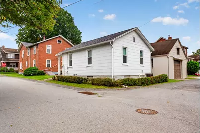 642 Dewey Avenue, Bridgeville, PA 15017 - Photo 2