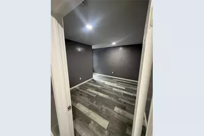 1385 5th Ave, Arnold, PA 15068 - Photo 12