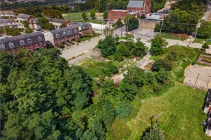 2166 Bedford Ave, Pittsburgh, PA 15219 - Photo 24