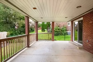 413 Charles Ave, New Kensington, PA 15068 - Photo 6
