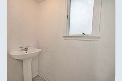 413 Charles Avenue, New Kensington, PA 15068 - Photo 30