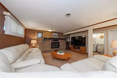 2423 Manown Rd, Forward Township, PA 15063 - Photo 24