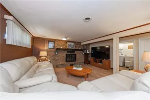 2423 Manown Rd, Forward Township, PA 15063 - Photo 24
