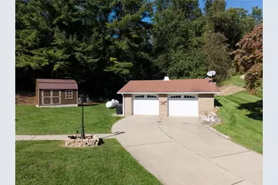 2423 Manown Rd, Forward Township, PA 15063 - Photo 2