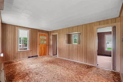 3917 Station Rd, Shenango Township, PA 16101 - Photo 8