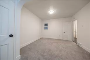 3013 21st Ave, Beaver Falls, PA 15010 - Photo 26