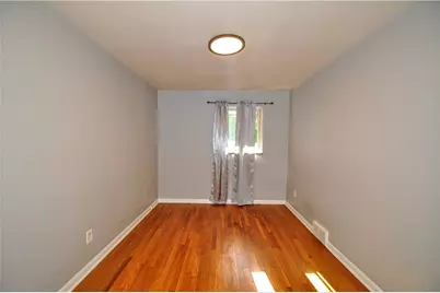 4616-4618 Penn Way, Versailles Boro, PA 15132 - Photo 8