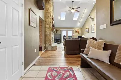 1411 John Dr, North Huntingdon, PA 15642 - Photo 6