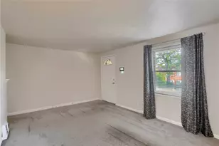 4320 Coleridge St, Pittsburgh, PA 15201 - Photo 12