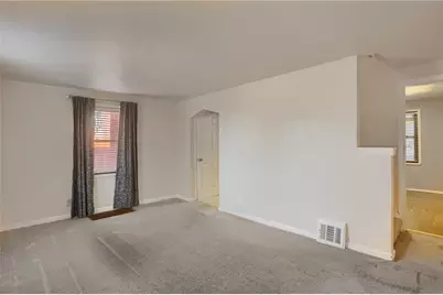 4320 Coleridge St, Pittsburgh, PA 15201 - Photo 10