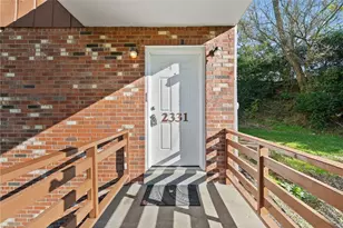 2331 McKees Rocks Rd, Robinson Twp, PA 15136 - Photo 4