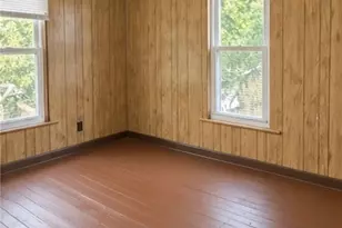 835 Lathrop St, New Castle, PA 16101 - Photo 10
