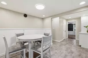 1806 Vollmer Dr, Pittsburgh, PA 15116 - Photo 10
