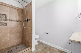 1806 Vollmer Dr, Pittsburgh, PA 15116 - Photo 20