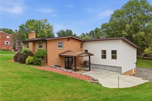 1342 Long Ave, Bethel Park, PA 15102 - Photo 4
