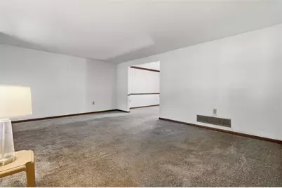 402 Golden Grove Rd, Baden, PA 15005 - Photo 6