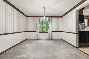 402 Golden Grove Rd, Economy, PA 15005 - Photo 8