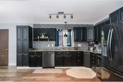 115 Hamilton St, White Township, PA 15701 - Photo 8