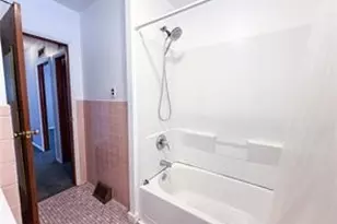 6 Logan Ave, City of But NE, PA 16045 - Photo 18