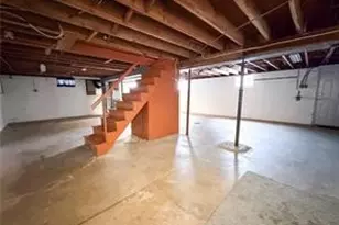 6 Logan Ave, City of But NE, PA 16045 - Photo 20
