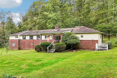 1164 Martin Rd, Conemaugh-Yough Townships, PA 15725 - Photo 4