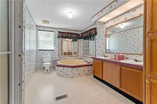 347 Calico Run Rd, Wayne Twp, PA 15370 - Photo 18