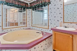 347 Calico Run Rd, Wayne Twp, PA 15370 - Photo 20