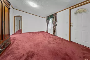 347 Calico Run Rd, Wayne Twp, PA 15370 - Photo 12