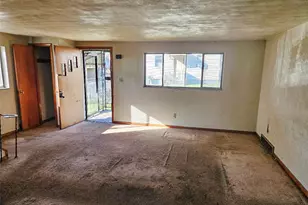 601 Kahler St, Duquesne, PA 15110 - Photo 12