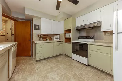 215 Lake Wilhelm Rd, New Vernon Township, PA 16114 - Photo 10