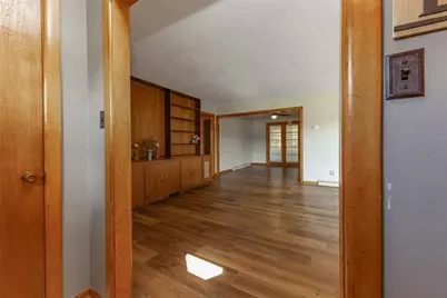 215 Lake Wilhelm Rd, New Vernon Township, PA 16114 - Photo 8