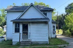 270 Liberty St, Sharon, PA 16146 - Photo 6