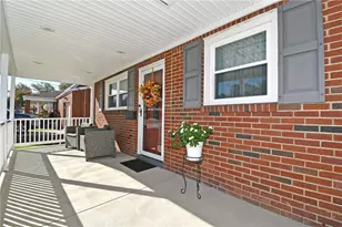 4026 Everlawn St, West Mifflin, PA 15122 - Photo 2